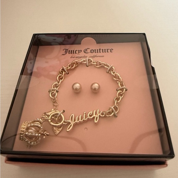 Juicy Couture Gold Charm Bracelet with Earrings - Picture 1 of 1